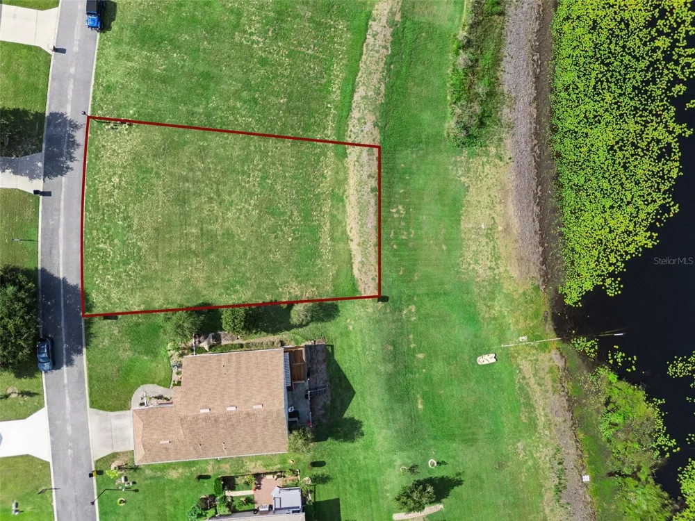 77 FAIRWAY CIRCLE #101 Umatilla, FL 32784