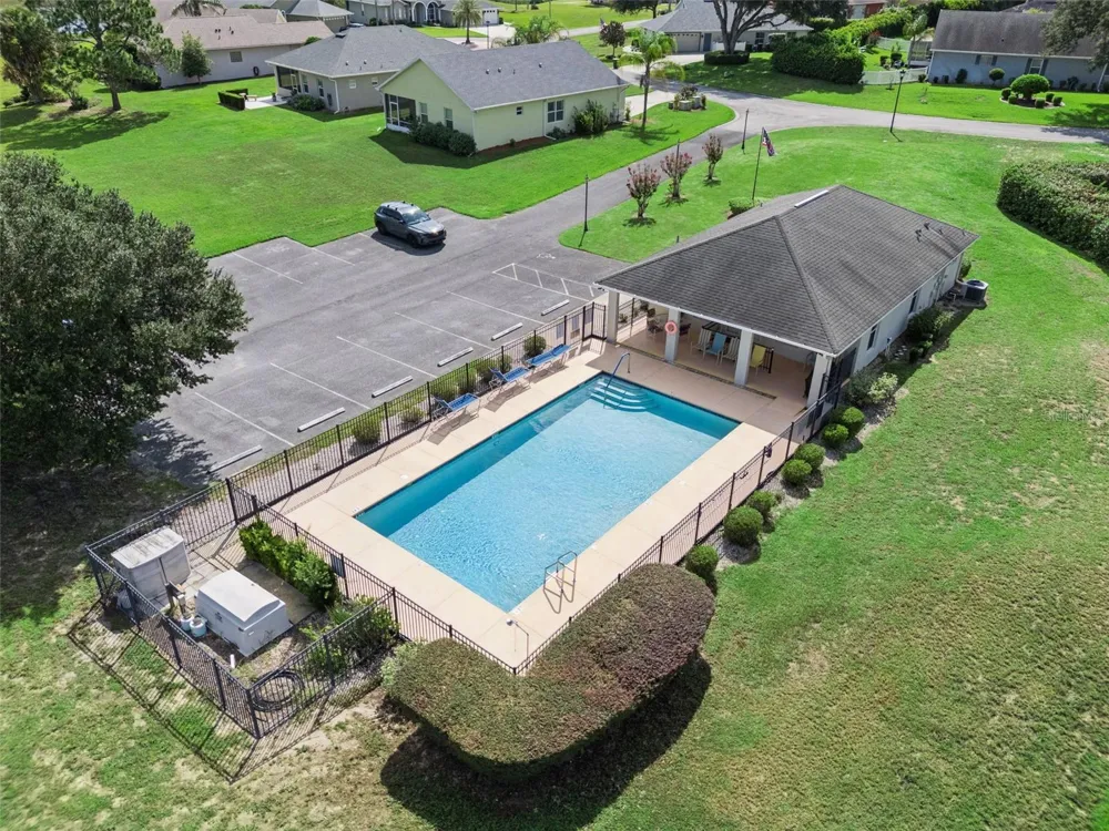 77 FAIRWAY CIRCLE #101 Umatilla, FL 32784