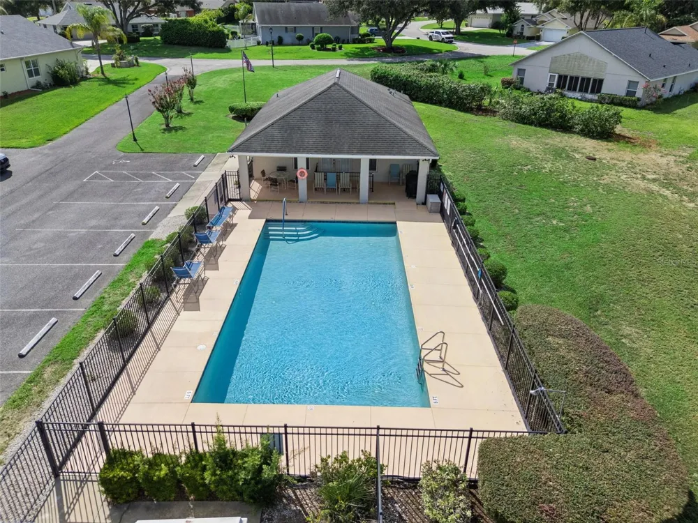77 FAIRWAY CIRCLE #101 Umatilla, FL 32784