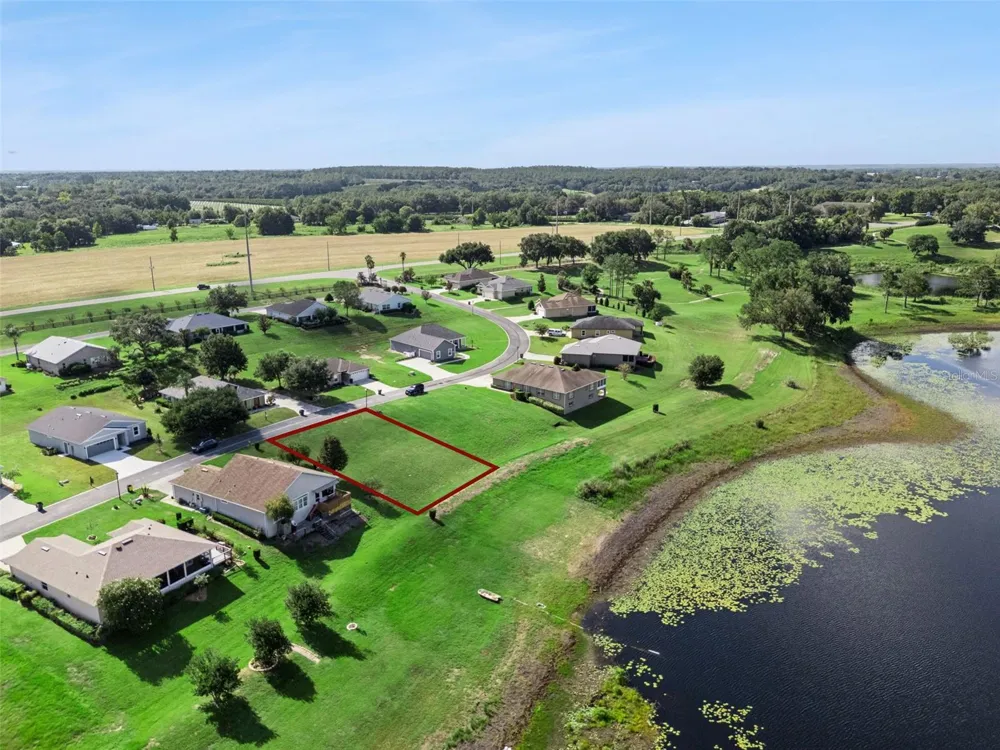77 FAIRWAY CIRCLE #101 Umatilla, FL 32784