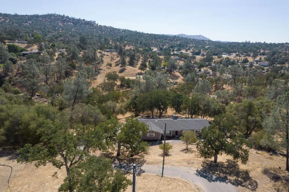 29703 Corral Court S Coarsegold, CA 93614