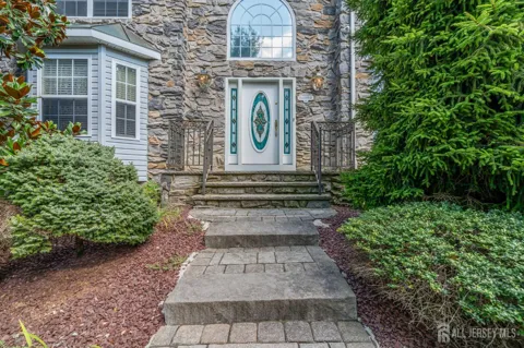 35 Cannon Road