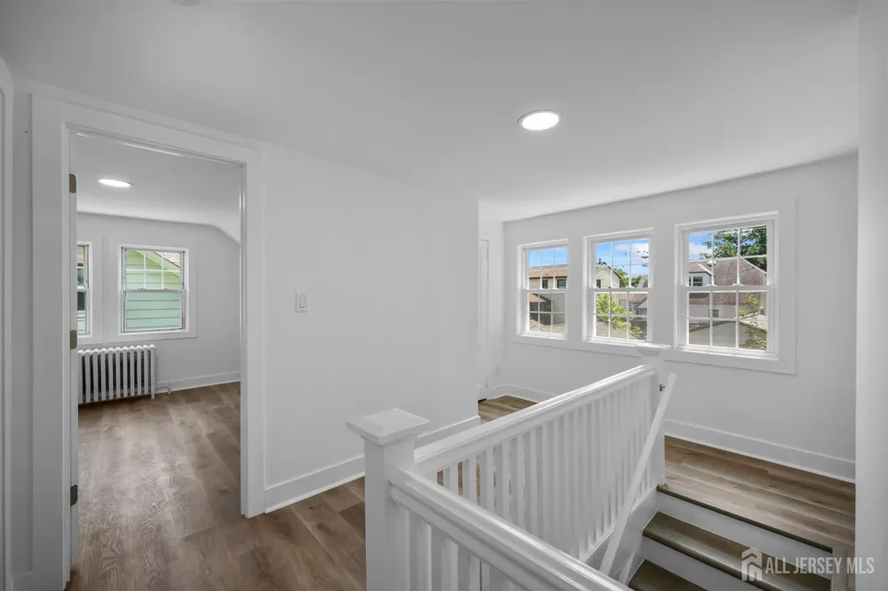 5 Monument Avenue Hamilton, NJ 08619