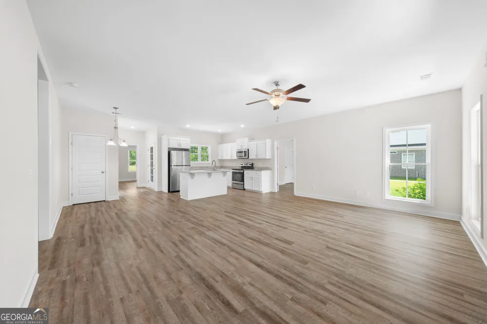 201 Zetterower RD Statesboro, GA 30458