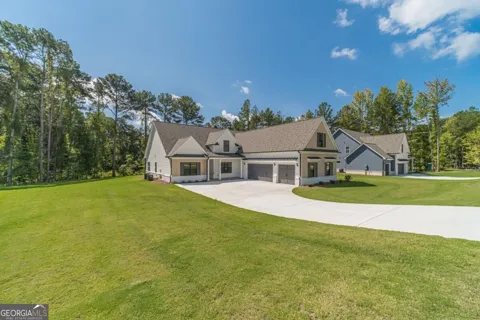 897 Bessie CT