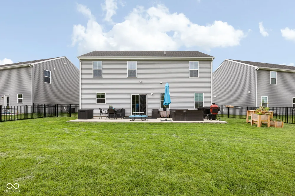 9816 Hulton Road Pendleton, IN 46064