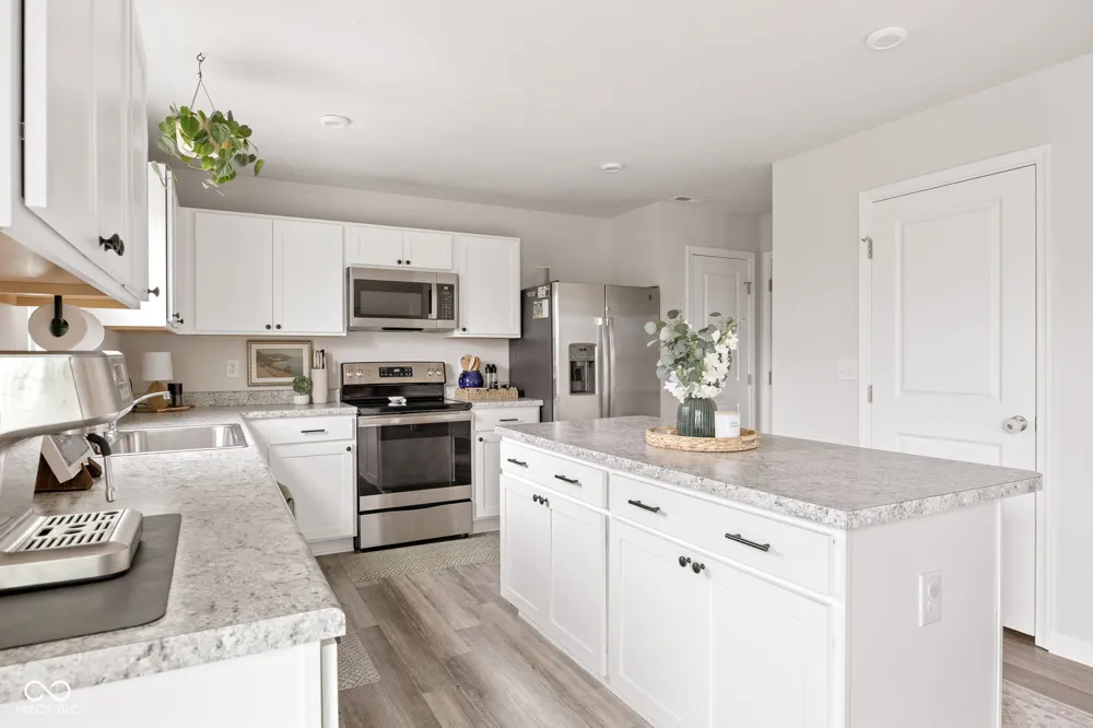 9816 Hulton Road Pendleton, IN 46064