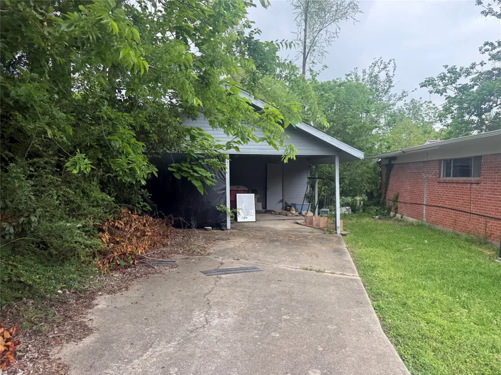 401 W Evans Avenue Bonham, TX 75418