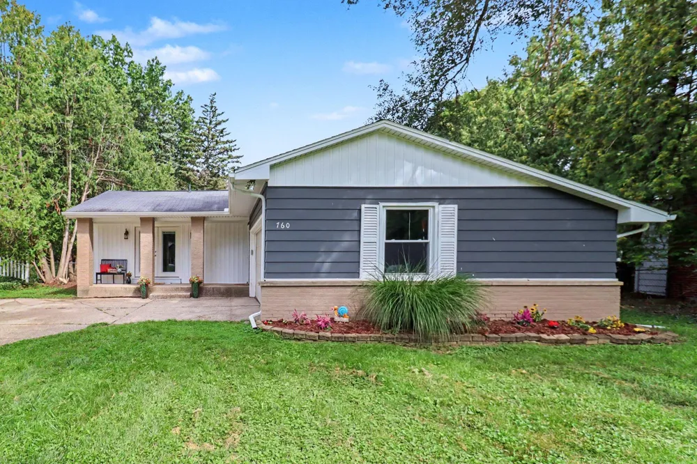760 Maynard NW Grand Rapids, MI 49504