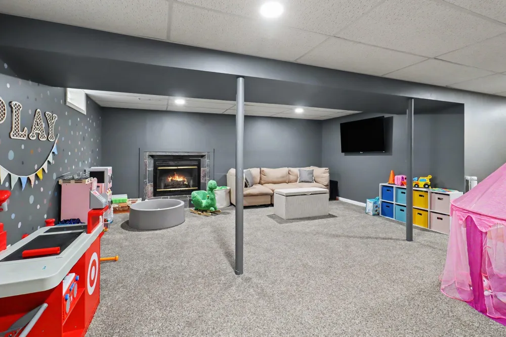 760 Maynard NW Grand Rapids, MI 49504