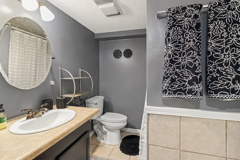 760 Maynard NW Grand Rapids, MI 49504