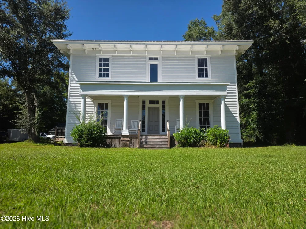 22390 Nc Highway 210 Rocky Point, NC 28457
