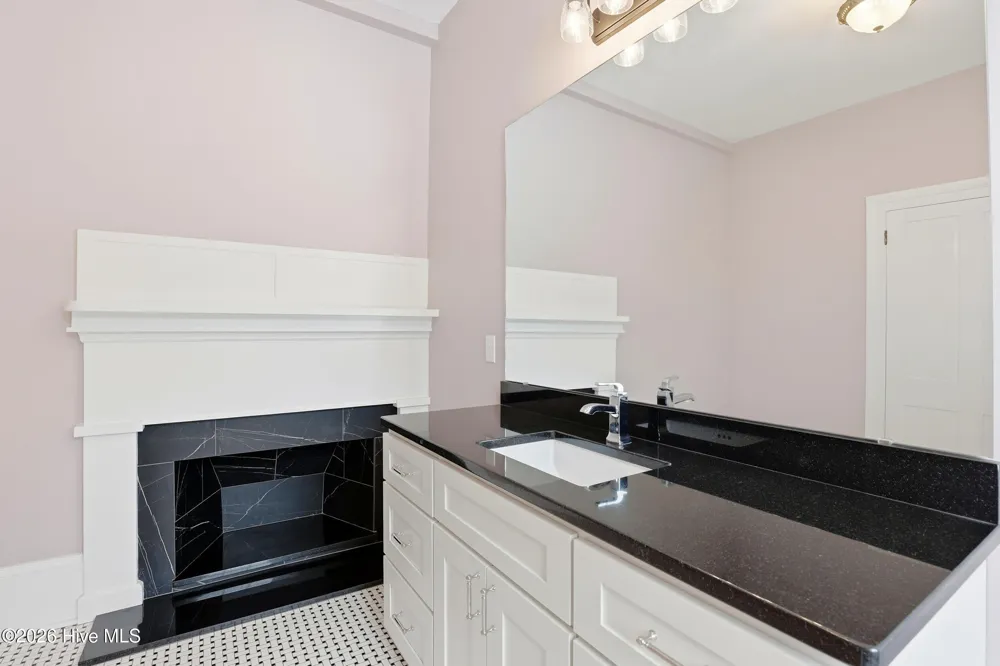 22390 Nc Highway 210 Rocky Point, NC 28457