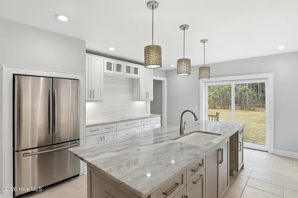 22390 Nc Highway 210 Rocky Point, NC 28457