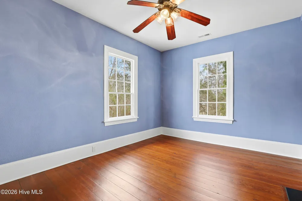 22390 Nc Highway 210 Rocky Point, NC 28457
