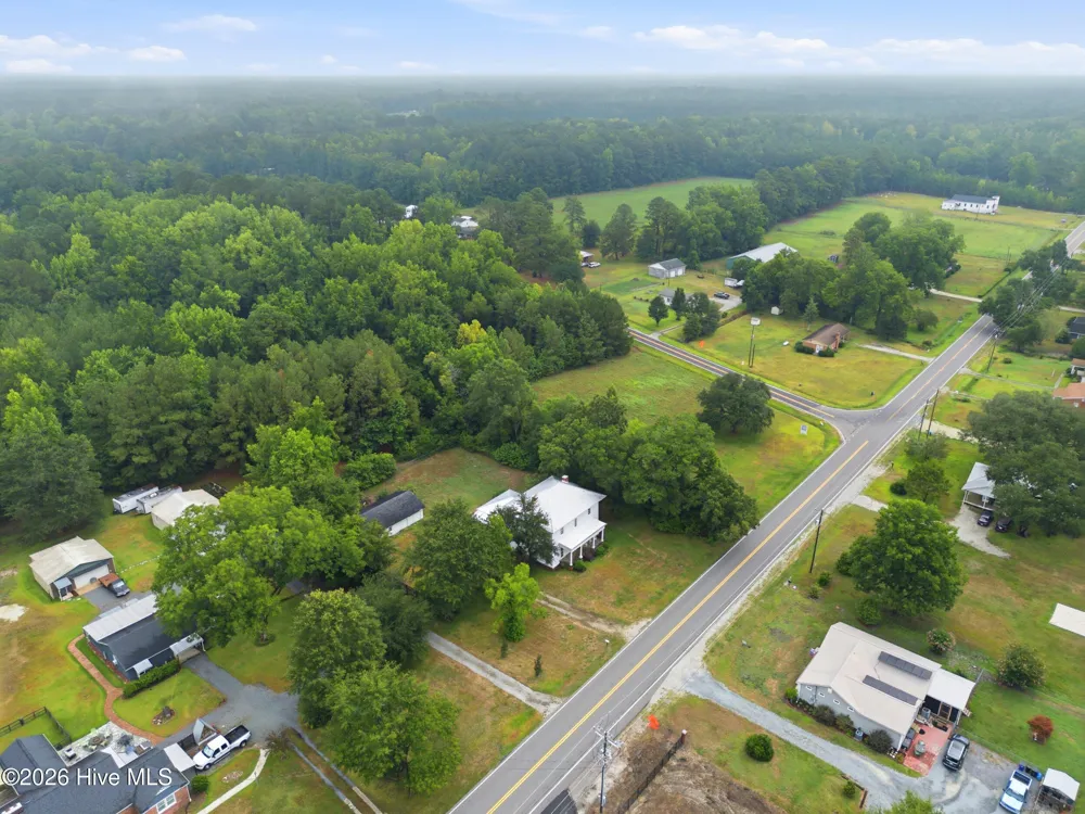 22390 Nc Highway 210 Rocky Point, NC 28457