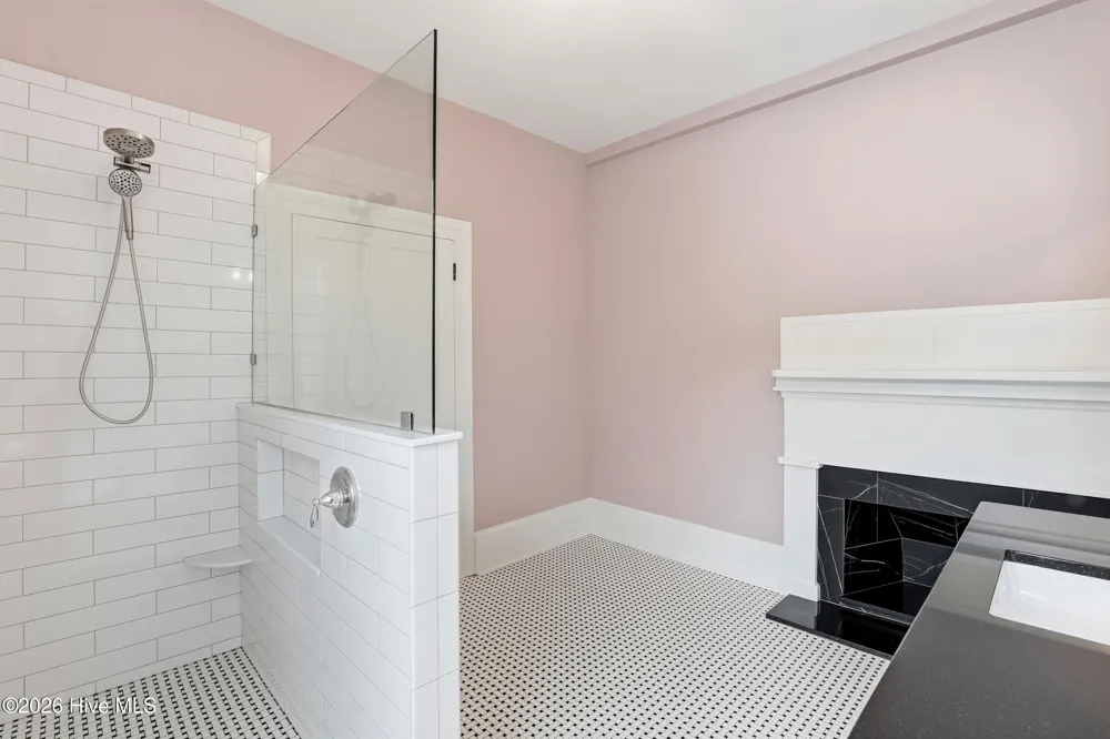 22390 Nc Highway 210 Rocky Point, NC 28457