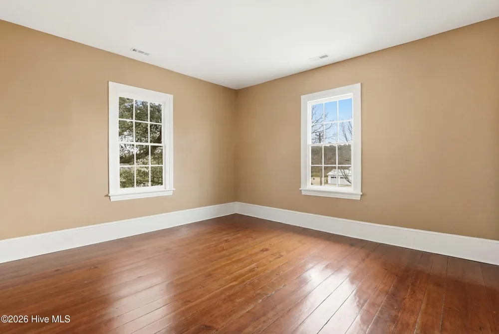 22390 Nc Highway 210 Rocky Point, NC 28457