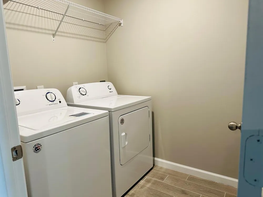 3949 SE MENTMORE LANE Stuart, FL 34997