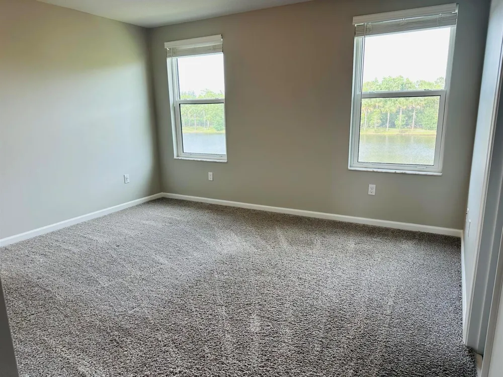 3949 SE MENTMORE LANE Stuart, FL 34997