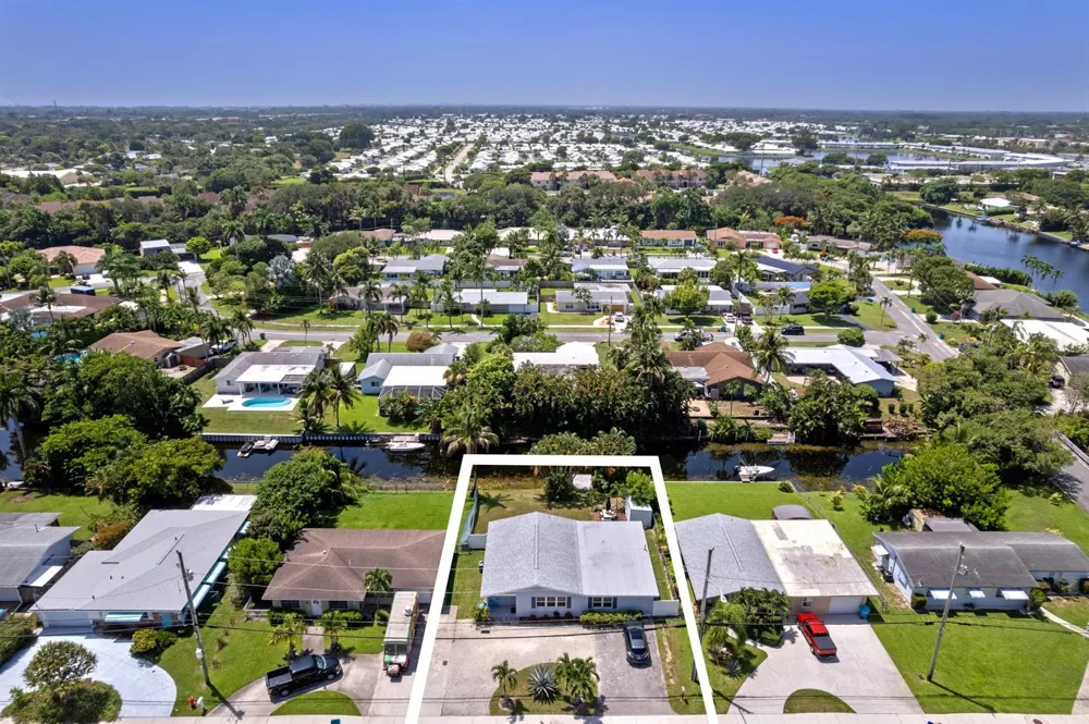 1054 OLD BOYNTON ROAD Boynton Beach, FL 33426