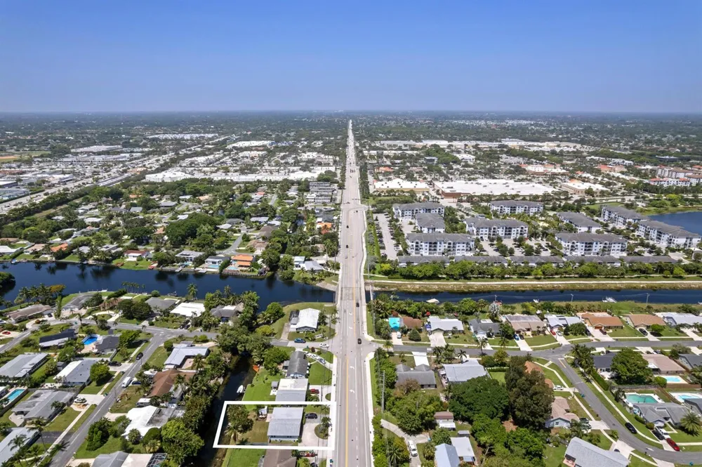 1054 OLD BOYNTON ROAD Boynton Beach, FL 33426