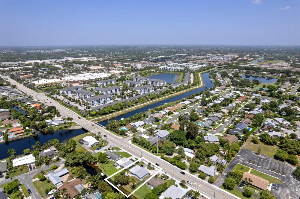 1054 OLD BOYNTON ROAD Boynton Beach, FL 33426