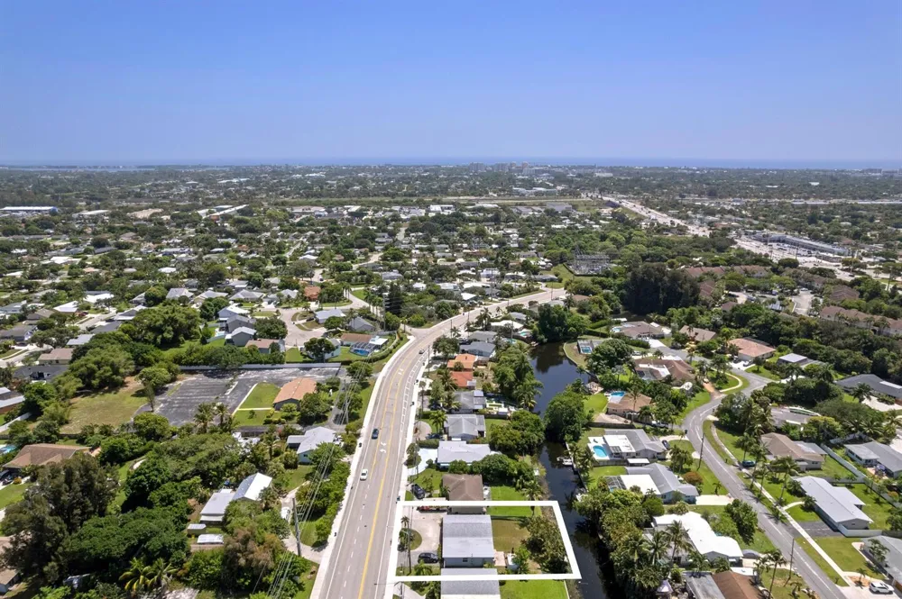 1054 OLD BOYNTON ROAD Boynton Beach, FL 33426