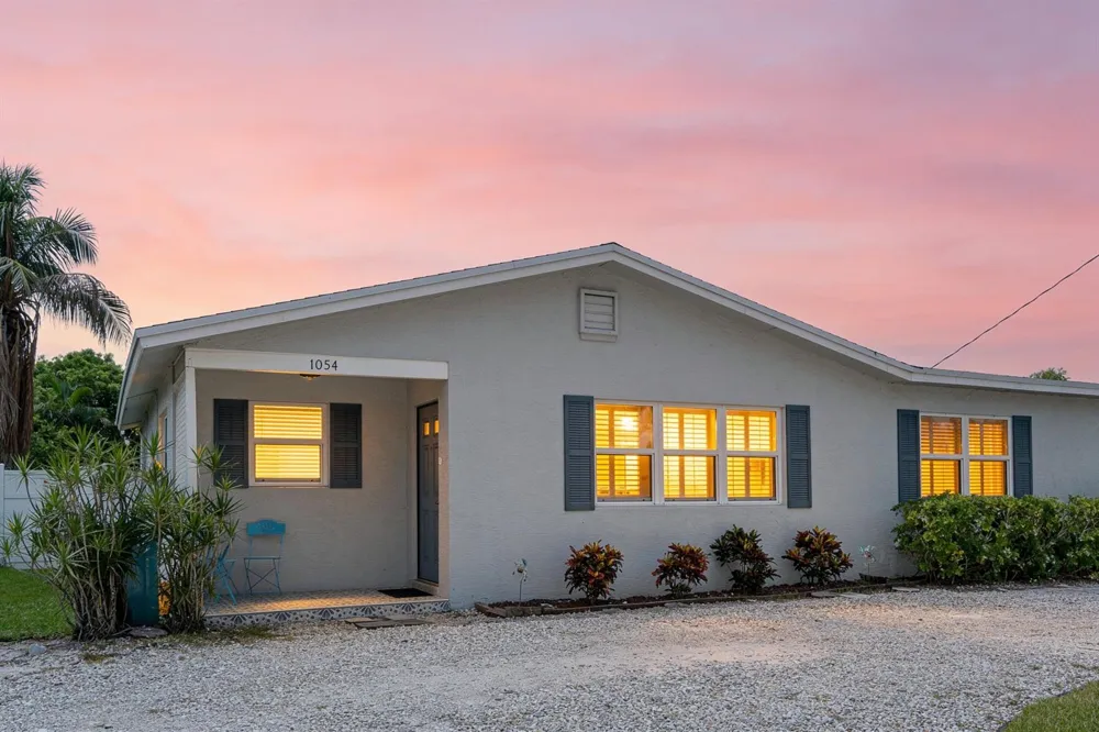 1054 OLD BOYNTON ROAD Boynton Beach, FL 33426