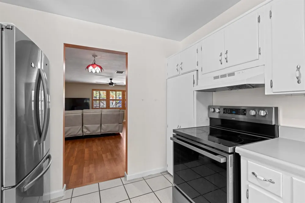 1054 OLD BOYNTON ROAD Boynton Beach, FL 33426
