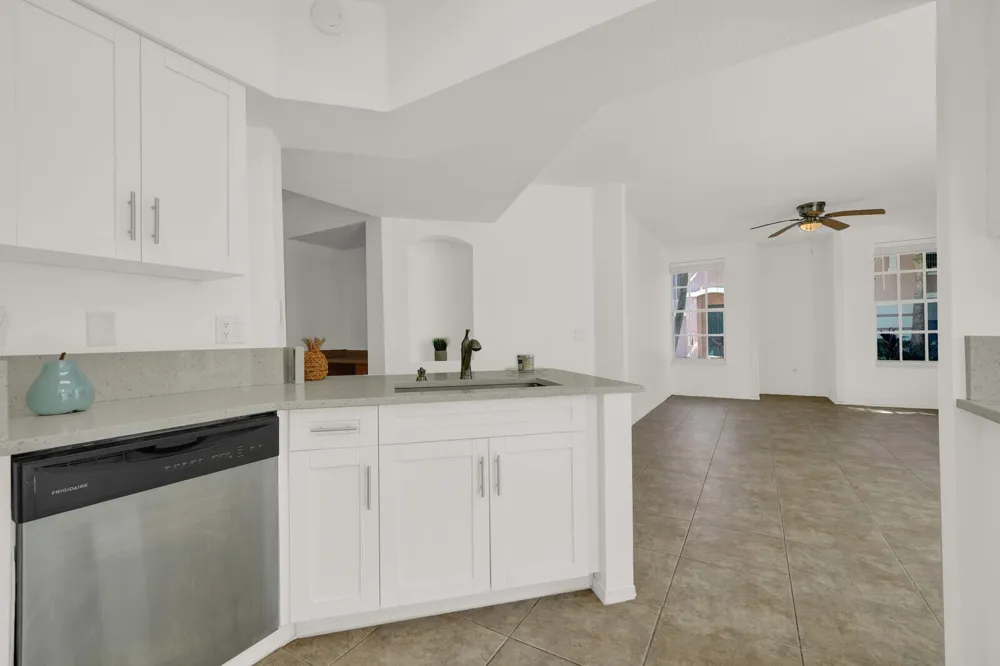 709 BELMONT PLACE #709 Boynton Beach, FL 33436