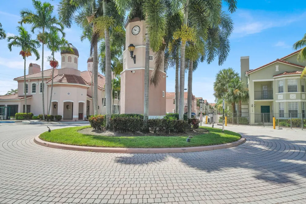 709 BELMONT PLACE #709 Boynton Beach, FL 33436