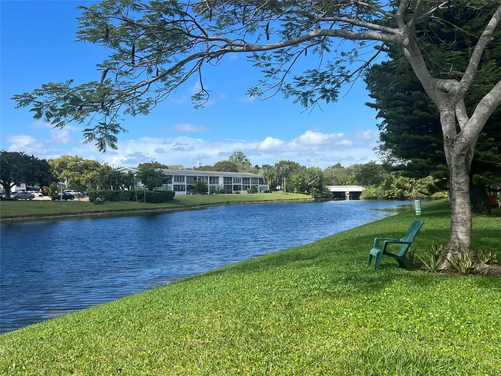 548 Durham S #548 Deerfield Beach, FL 33442