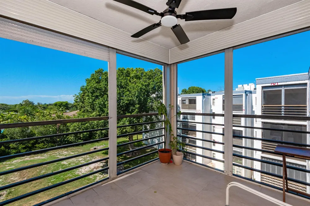 9235 SW 8th Street #502 Boca Raton, FL 33428