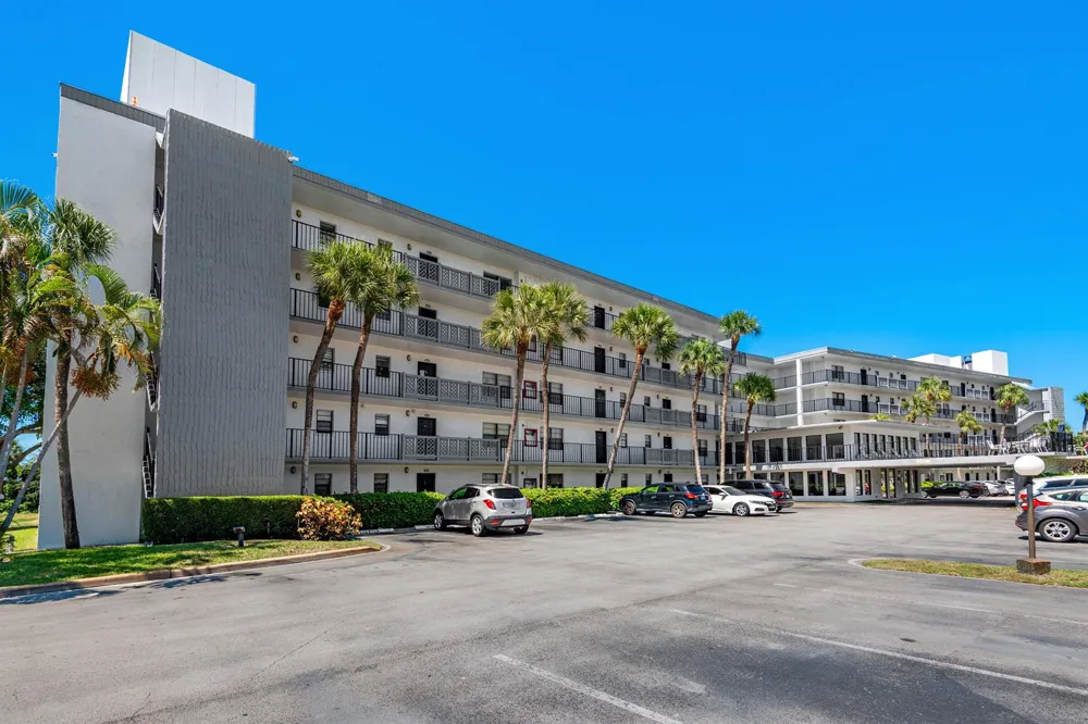 9235 SW 8th Street #502 Boca Raton, FL 33428