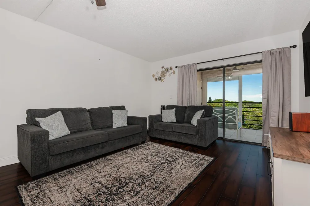 9235 SW 8th Street #502 Boca Raton, FL 33428