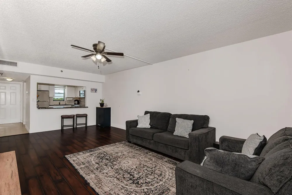 9235 SW 8th Street #502 Boca Raton, FL 33428