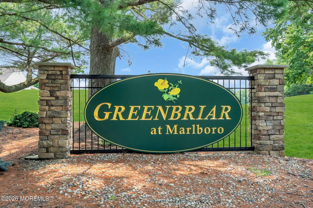 5 Lakeview Drive Marlboro, NJ 07746