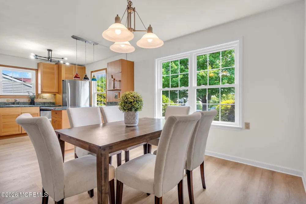 5 Lakeview Drive Marlboro, NJ 07746
