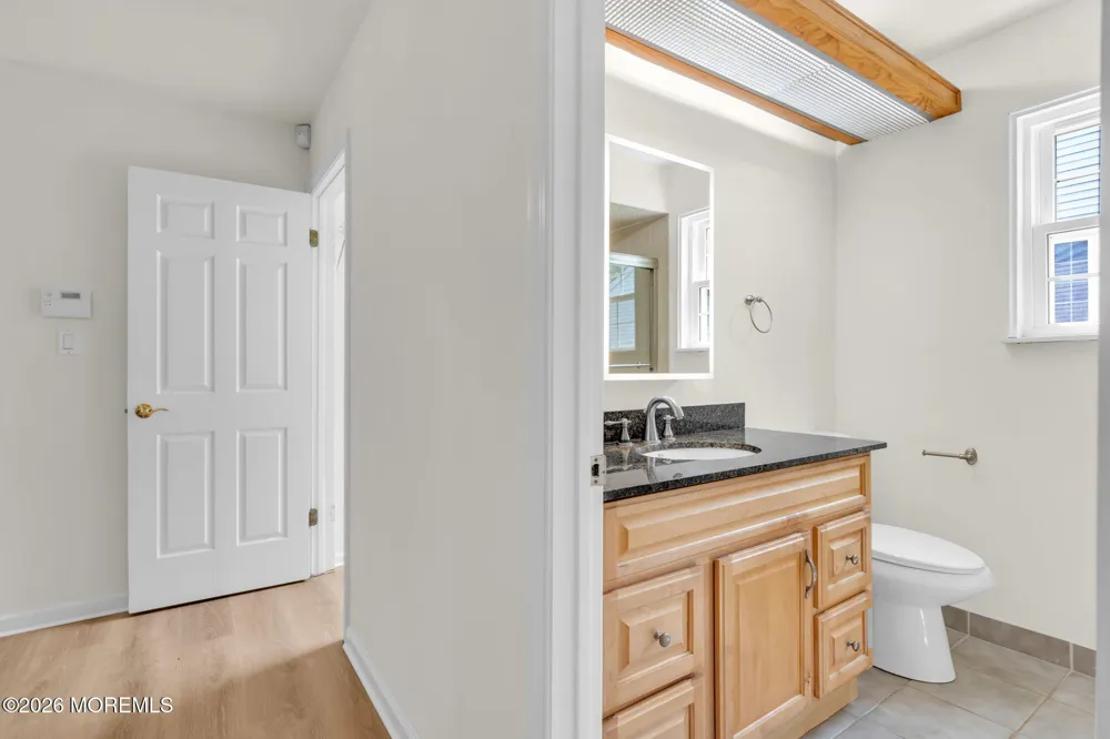 5 Lakeview Drive Marlboro, NJ 07746
