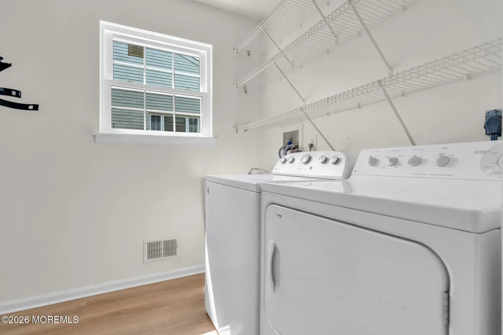 5 Lakeview Drive Marlboro, NJ 07746