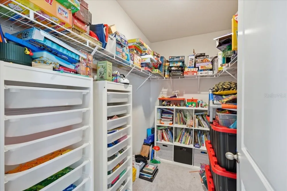 16018 6TH AVENUE E Bradenton, FL 34212