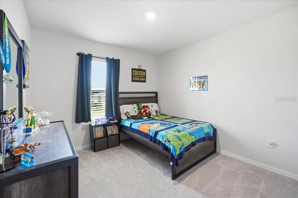 16018 6TH AVENUE E Bradenton, FL 34212