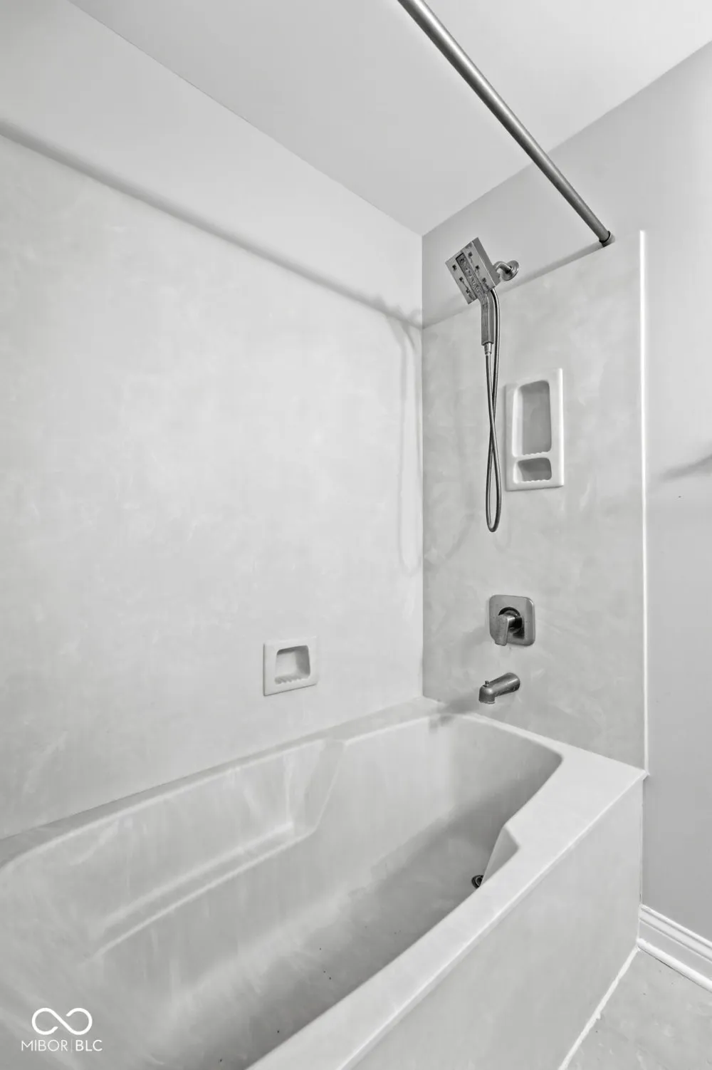 350 Meridian Street #804 Indianapolis, IN 46204