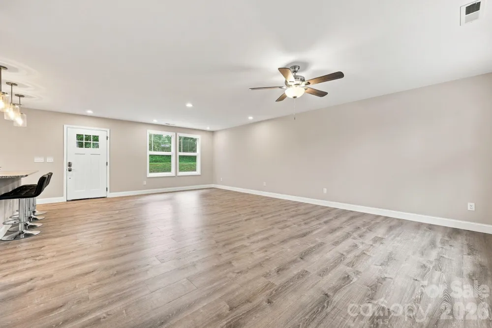 7 Greenridge Road Weaverville, NC 28787