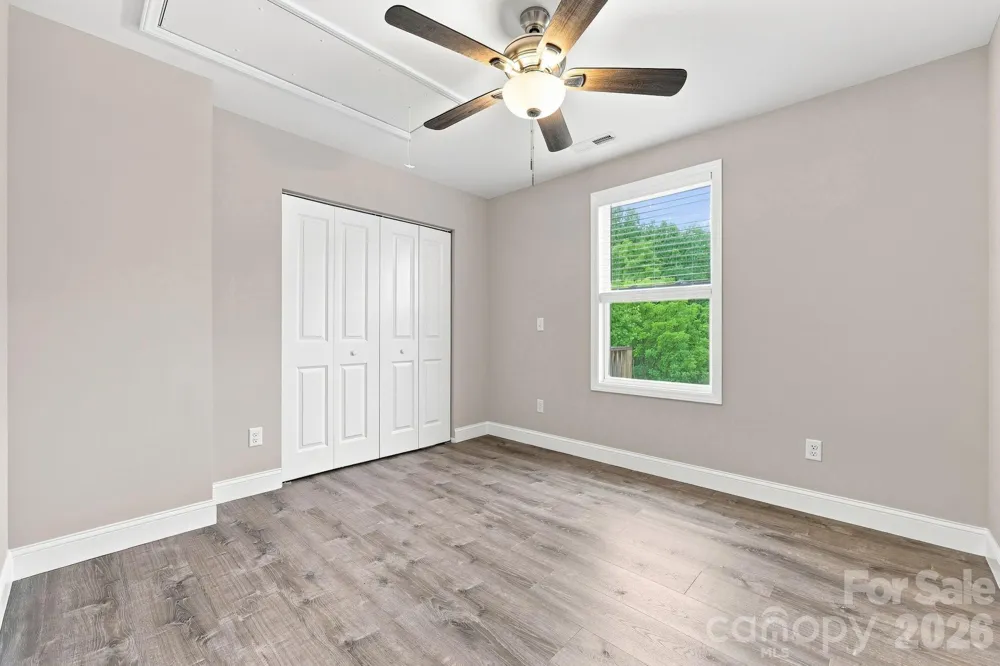 7 Greenridge Road Weaverville, NC 28787