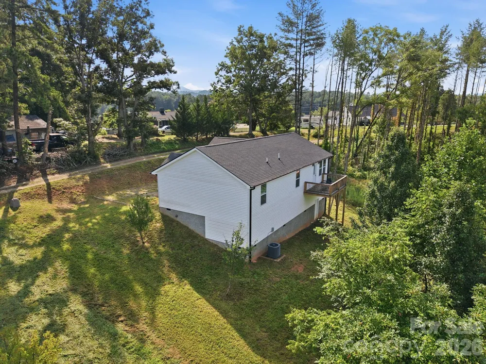 7 Greenridge Road Weaverville, NC 28787