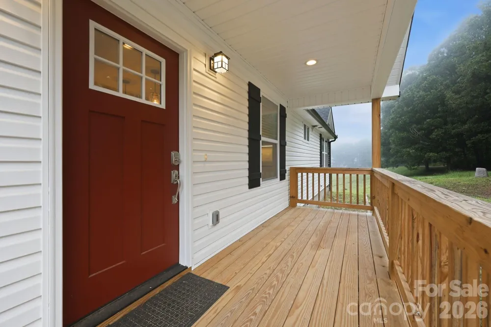 7 Greenridge Road Weaverville, NC 28787