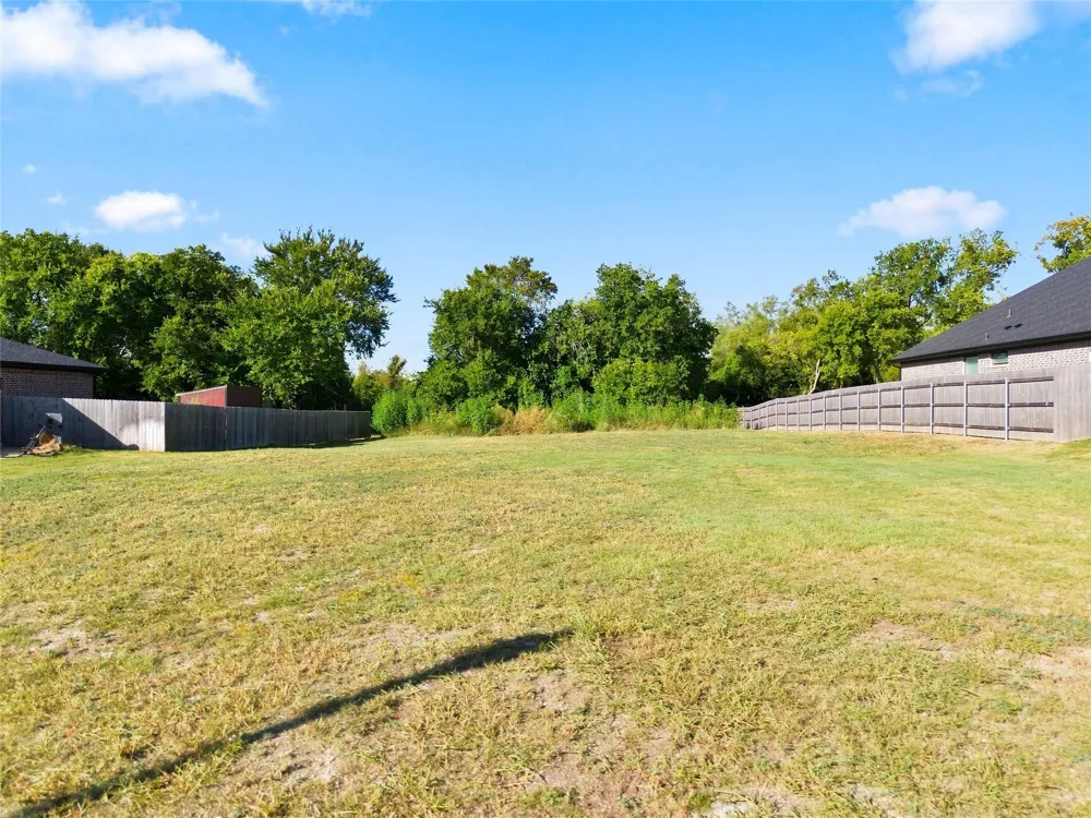 10245 Creekside Lane Waco, TX 76712