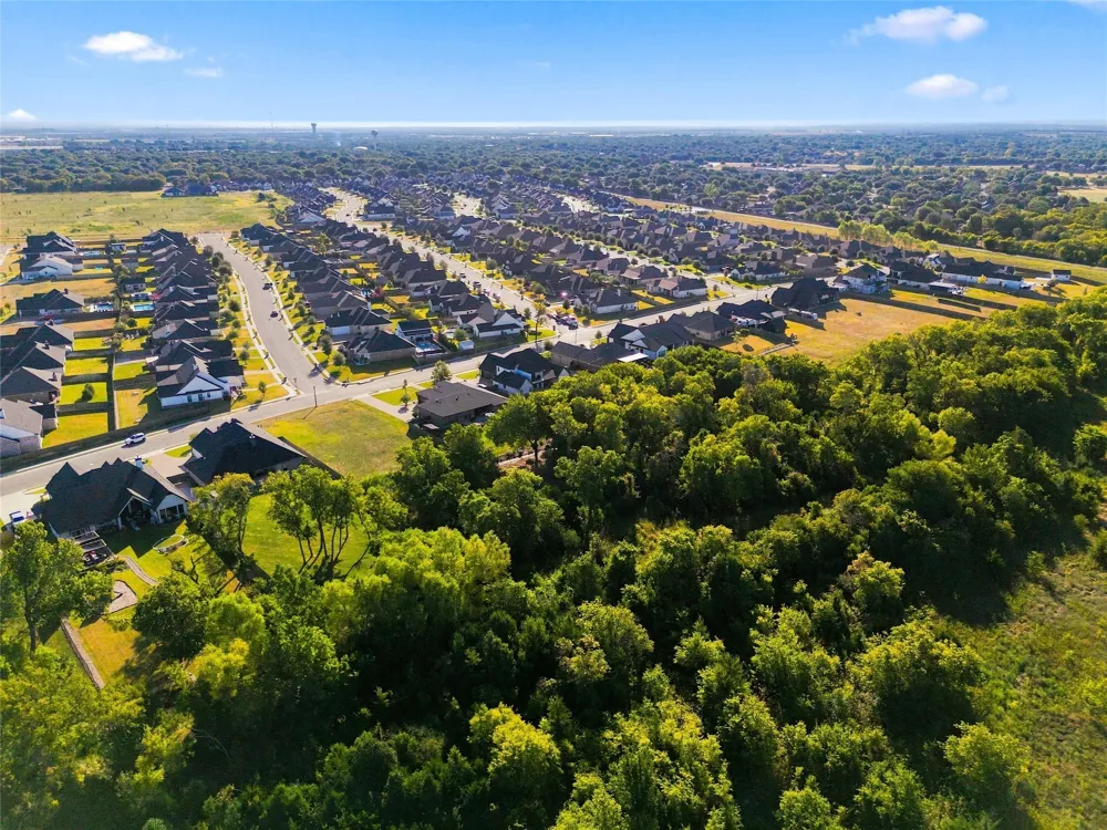 10245 Creekside Lane Waco, TX 76712